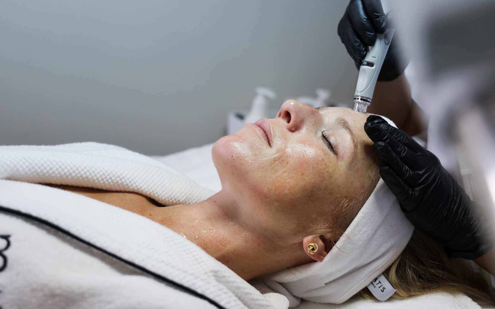 Facial Services - Thoughtful Care for Skin, Eyes & Brows - Tara Rose Salon