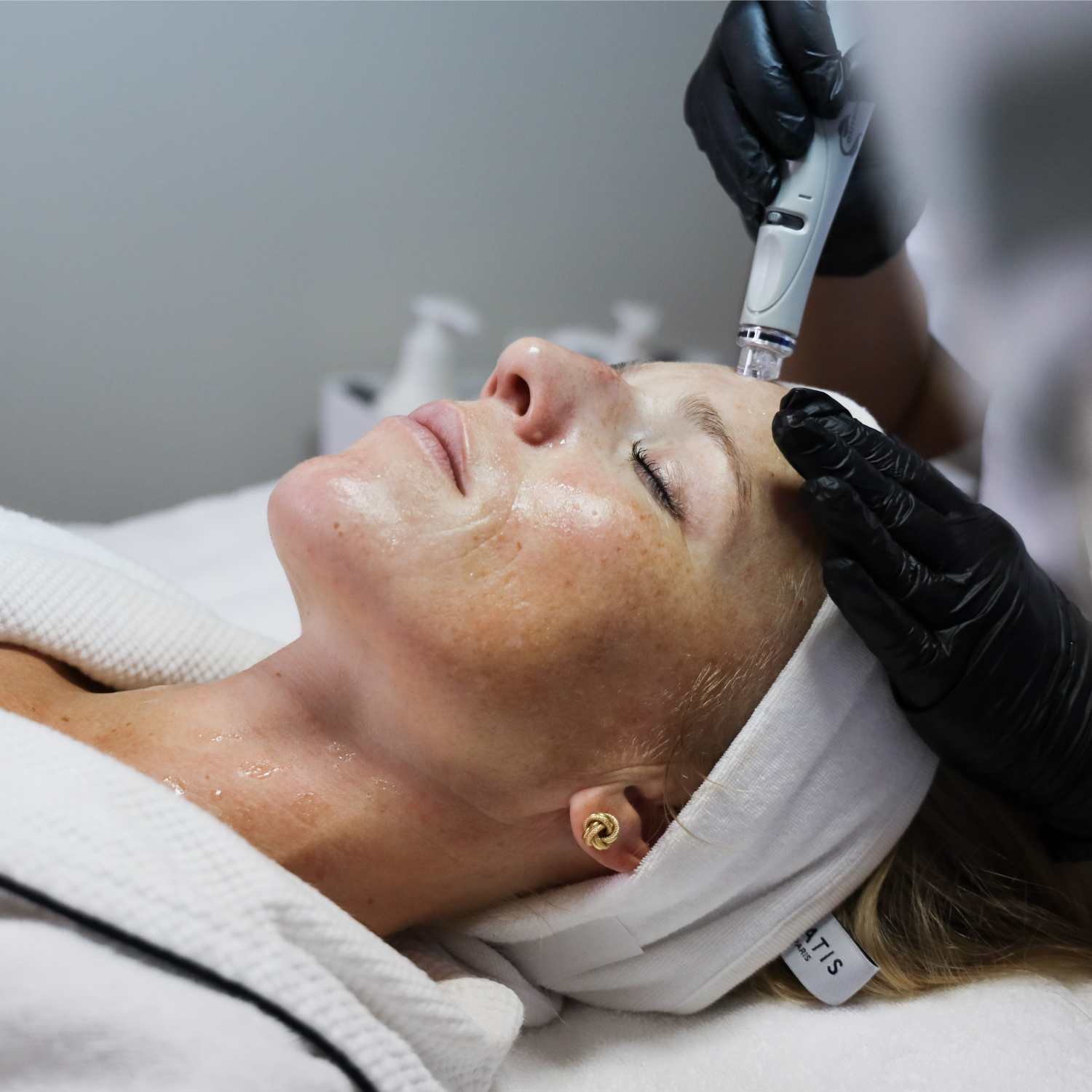 Facial Treatments at Tara Rose Salon